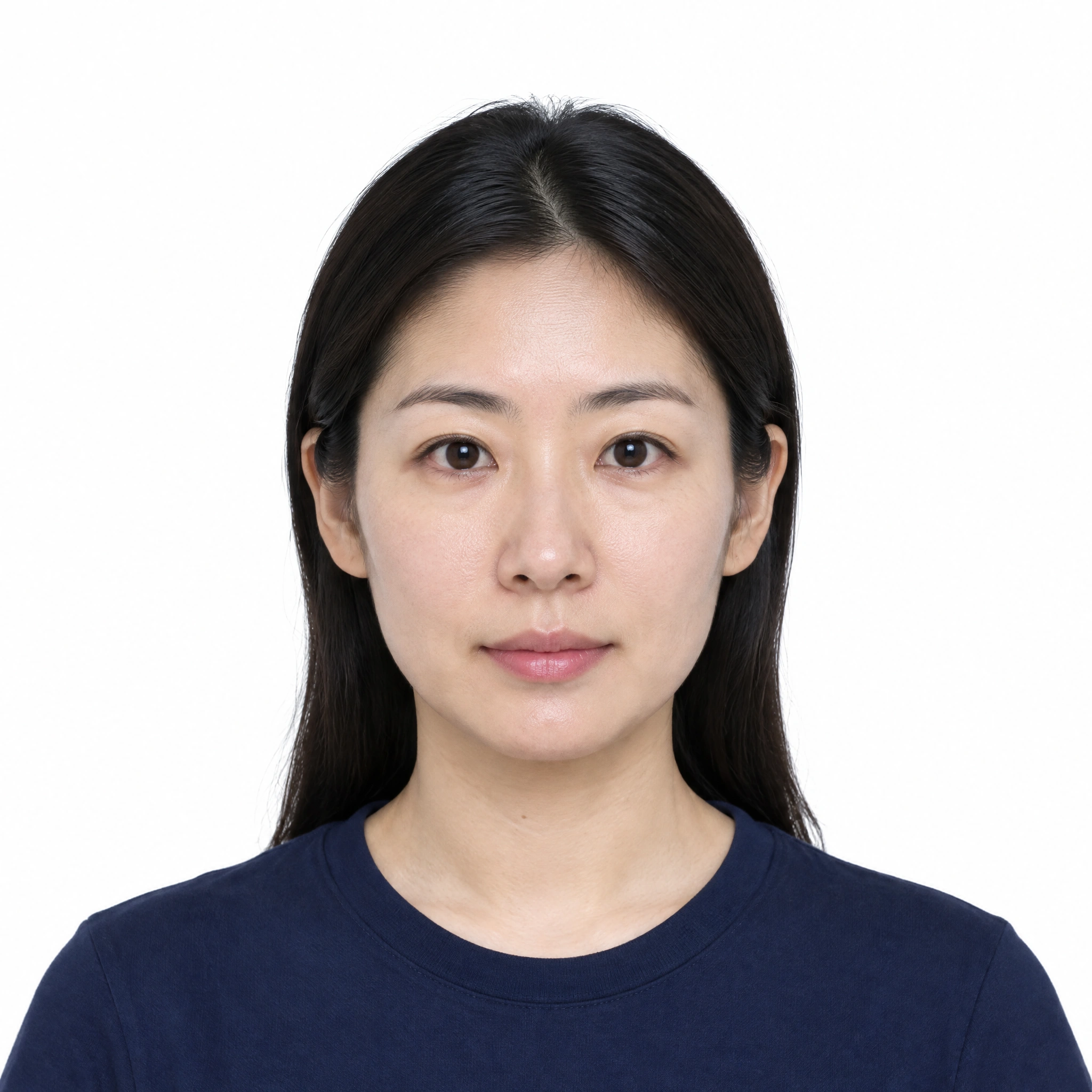 AI 生成的虚构人物白底头像，仅作图片压缩演示，不用于证件申请
